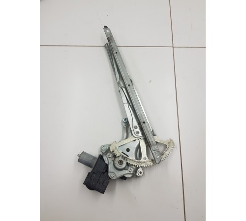 Стеклоподъемник передний левый