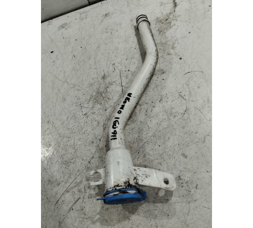 Горловина бочка омывателя