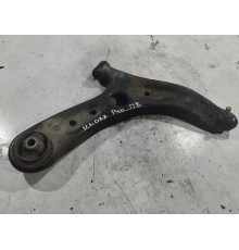 Рычаг подвески передний правый нижний