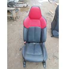 Сиденье переднее левое