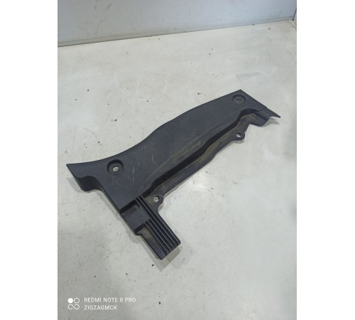 Накладка водостока правая