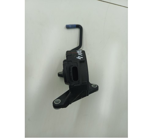 Педаль акселератора