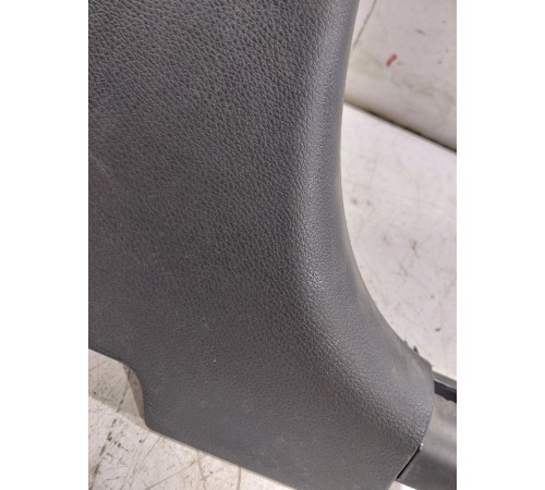 Обшивка центральной стойки левая нижняя