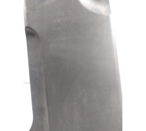 Обшивка центральной стойки левая нижняя