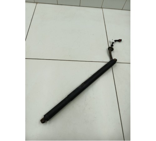 Амортизатор крышки багажника