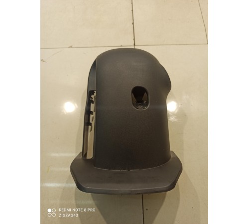 Накладка рулевой колонки(нижняя)