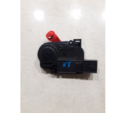 Моторчик (активатор) замка сдвижной двери правый