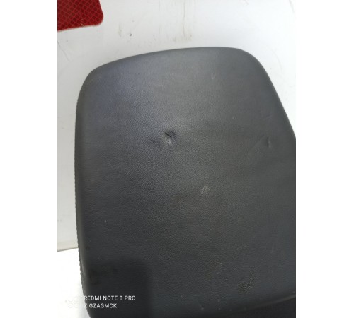 Подлокотник