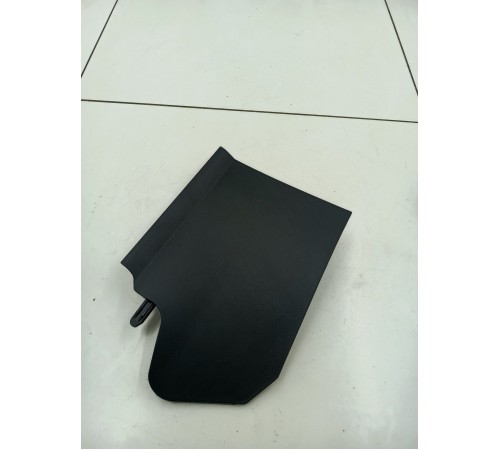 Накладка центральной консоли левая