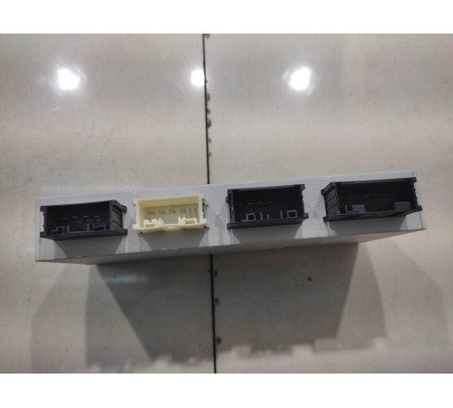 Блок багажной двери