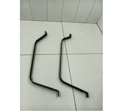 Крепление топливного бака 2шт