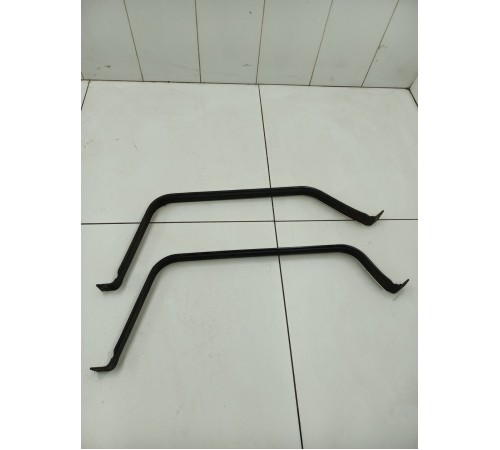 Крепление топливного бака 2шт