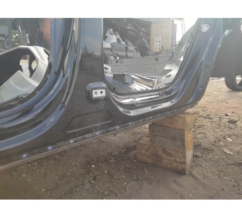 Порог со стойкой(левый)