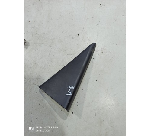 Накладка двери (уголок) задняя левая