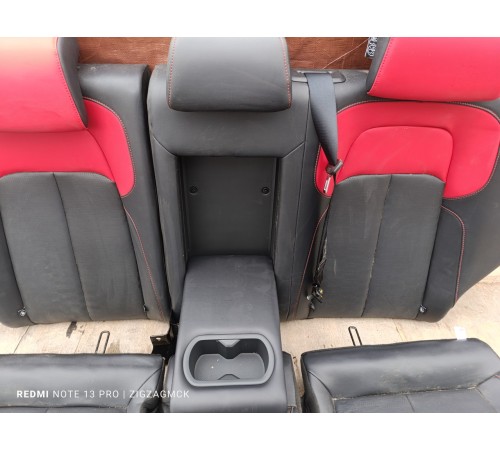 Задний ряд сидений