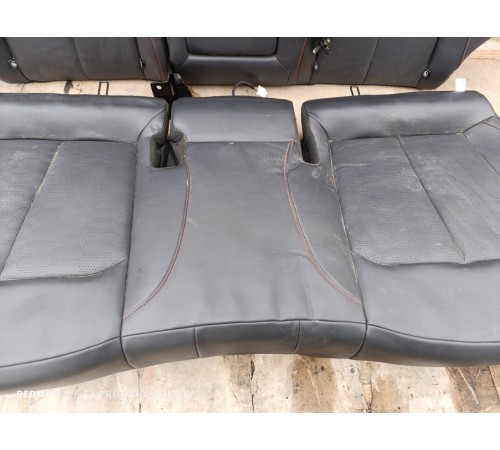 Задний ряд сидений