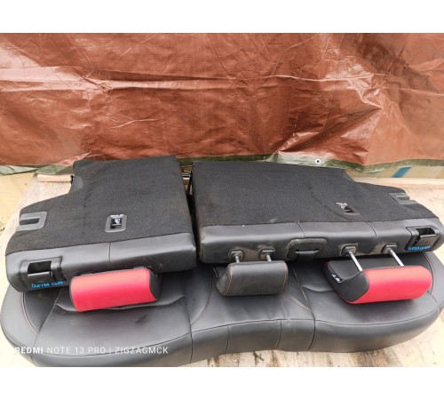 Задний ряд сидений