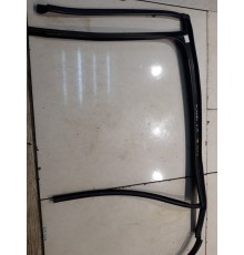 Уплотнитель стекла двери (задний, правый)