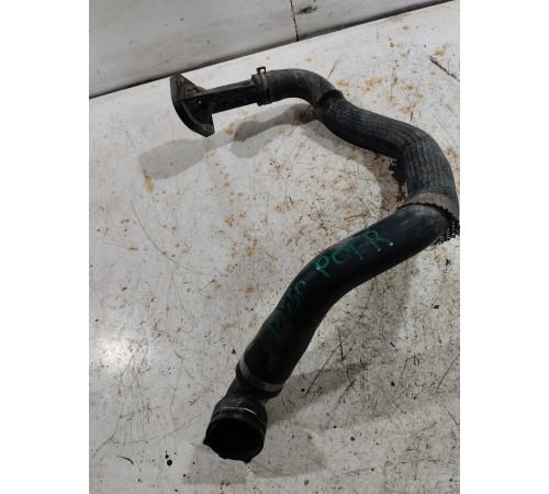 Патрубок системы охлаждения с крышкой термостата