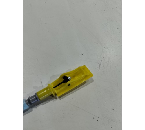 Замок двери (задний правый)