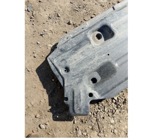 Защита днища левая