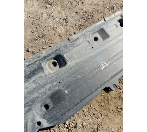 Защита днища левая