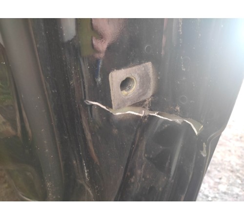 Дверь(передняя левая)