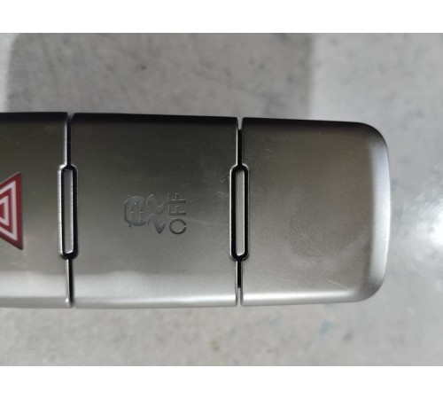 Кнопка аварийной сигнализации