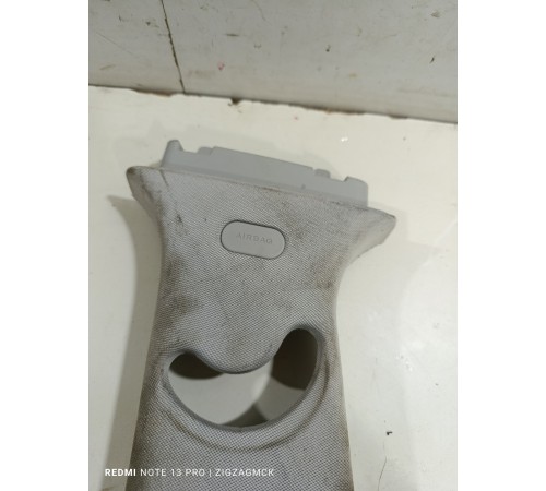 Обшивка центральной стойки левая верхняя