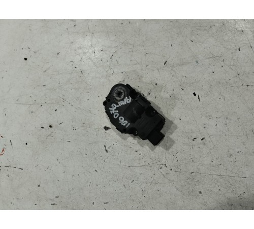 Моторчик привода заслонок отопителя