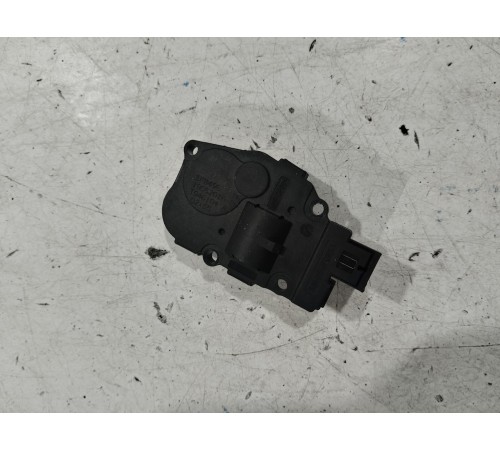 Моторчик привода заслонок отопителя