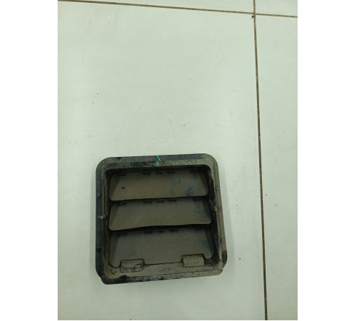 Решетка вентиляционная