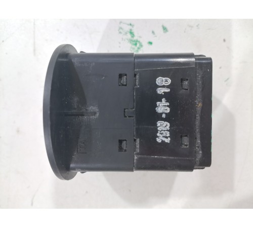 Замок отключения подушки безопасности переднего пассажира