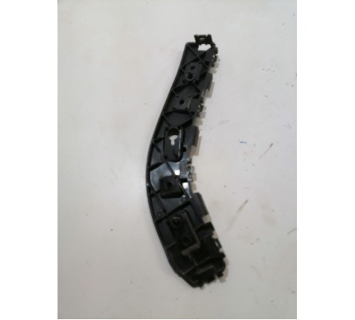 Кронштейн заднего бампера правый боковой