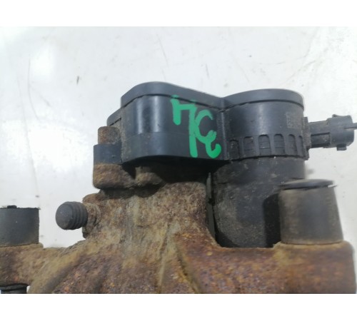 Суппорт задний левый (с моторчиком)