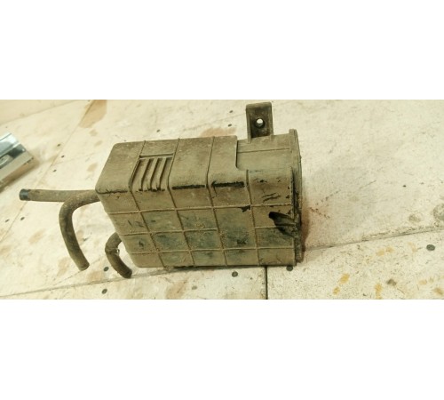 Абсорбер топливной системы