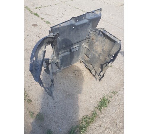 Кронштейн крепление высокого бампера правый