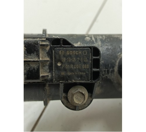 Патрубок системы охлаждения впускной с датчиком