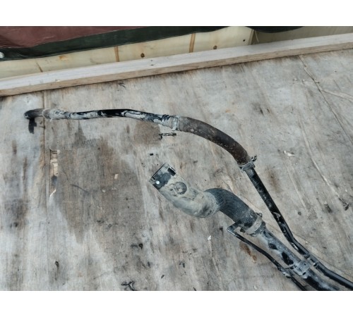 Горловина топливного бака