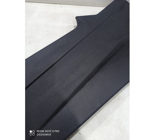 Накладка центральной консоли левая