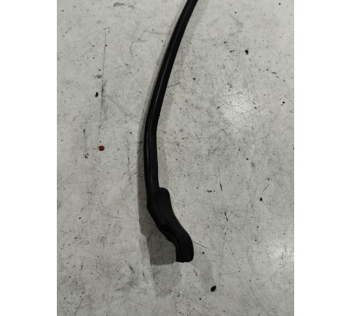 Уплотнитель двери(задний левый)