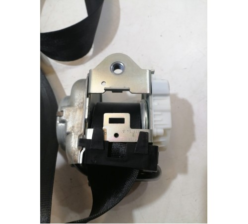 Ремень безопасности задний правый