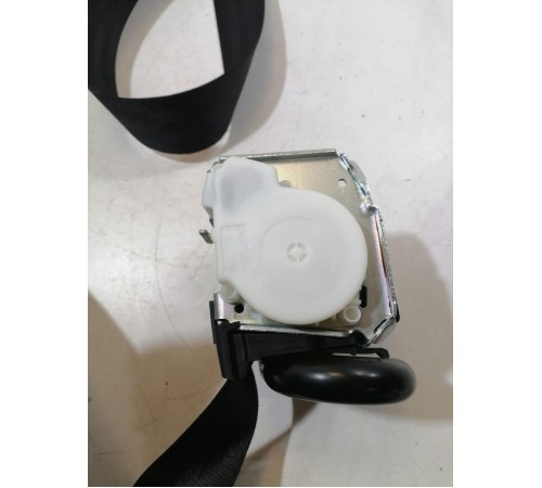 Ремень безопасности задний правый