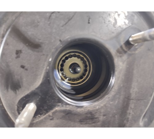 Вакуумный усилитель тормозов