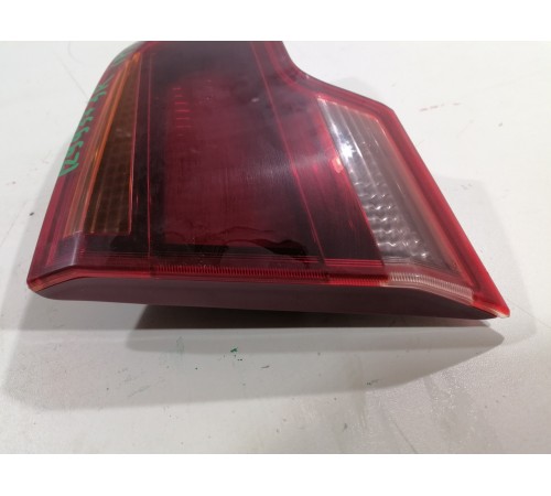 Фонарь задний правый внутренний