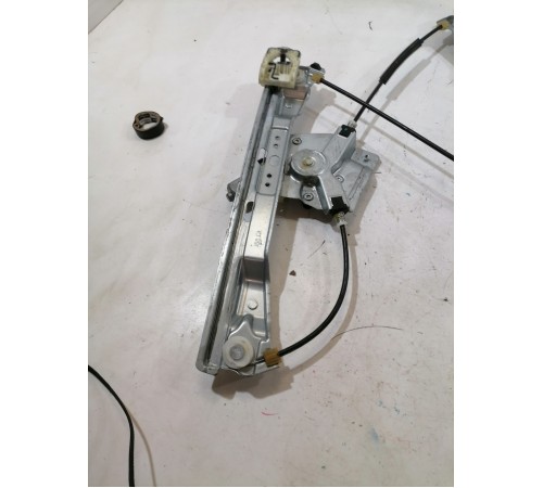 Стеклоподьемник передний левый