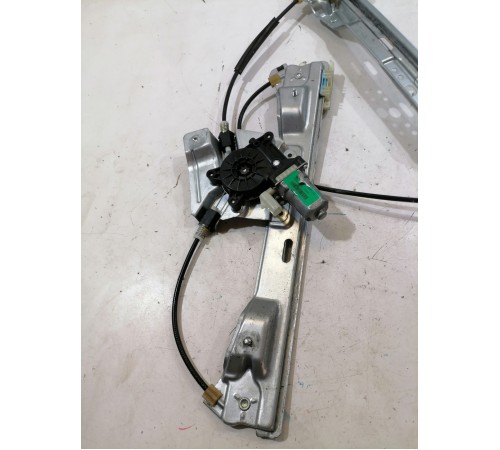 Стеклоподьемник передний левый