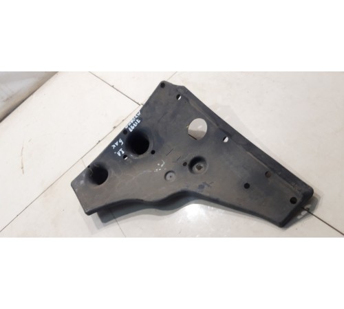 пыльник бака(задний левый)