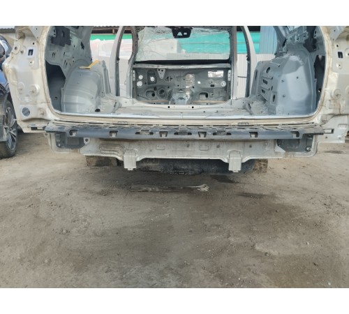 Задняя панель кузова