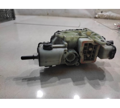 Моторчик бака мочевины